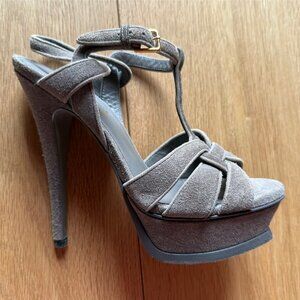 The iconic YSL Tribute 135 platform heels!!   Worn once, 35